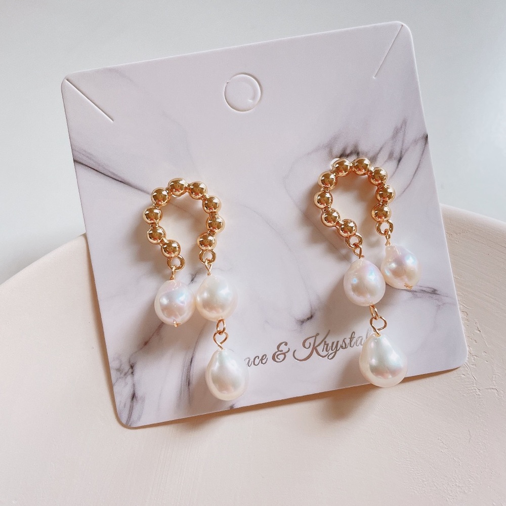 Beaded Arch pearl earrings